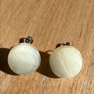 Vintage Sarah Coventry mid century clip on earrings pearl colored button style